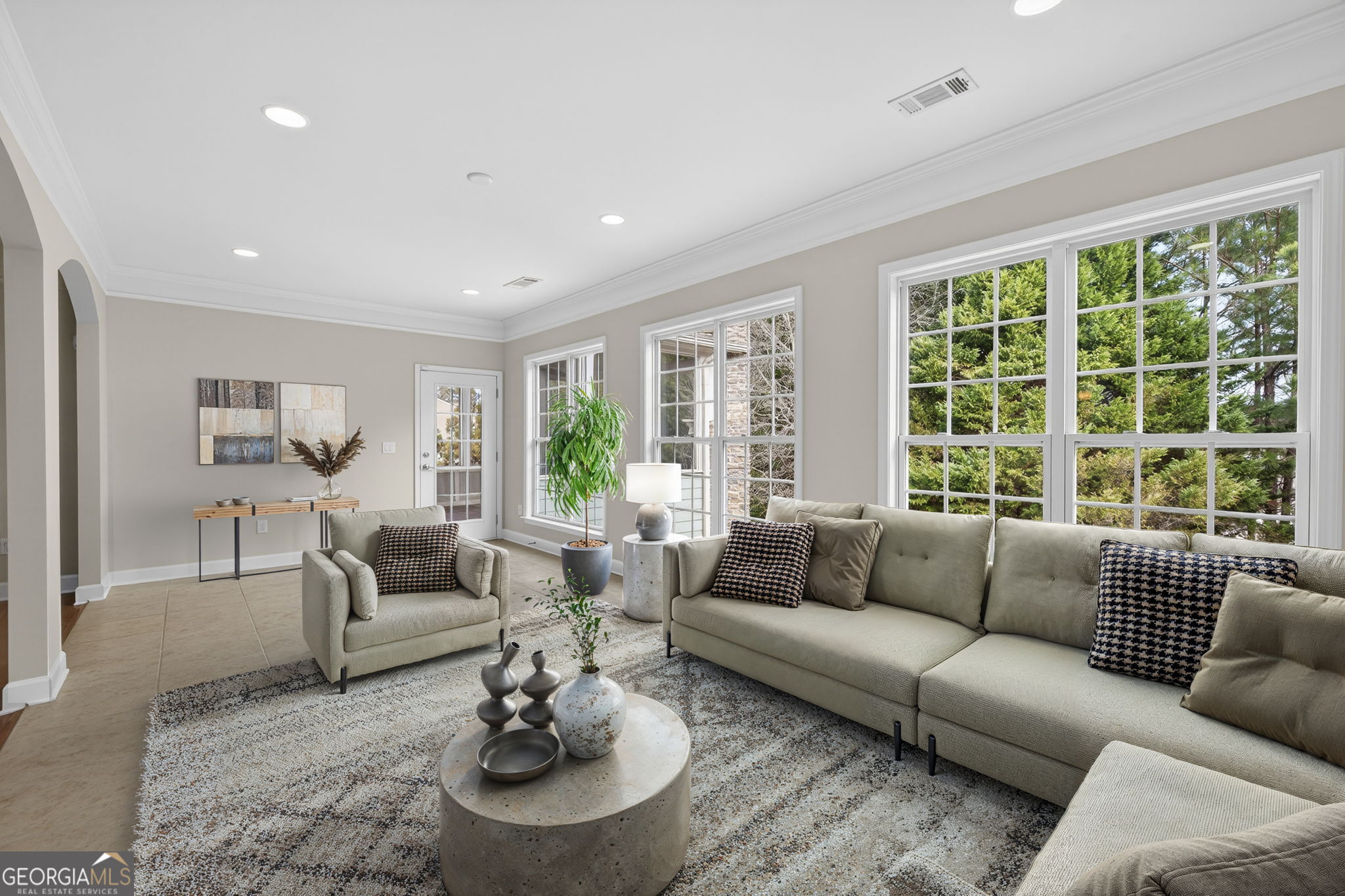 1010 Overlook Cove Greensboro GA 30642