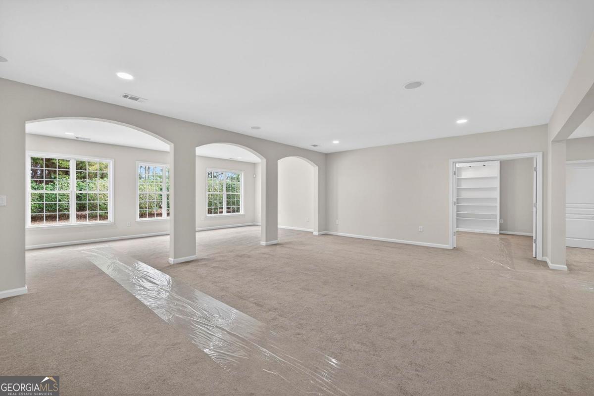 1010 Overlook Cove Greensboro GA 30642