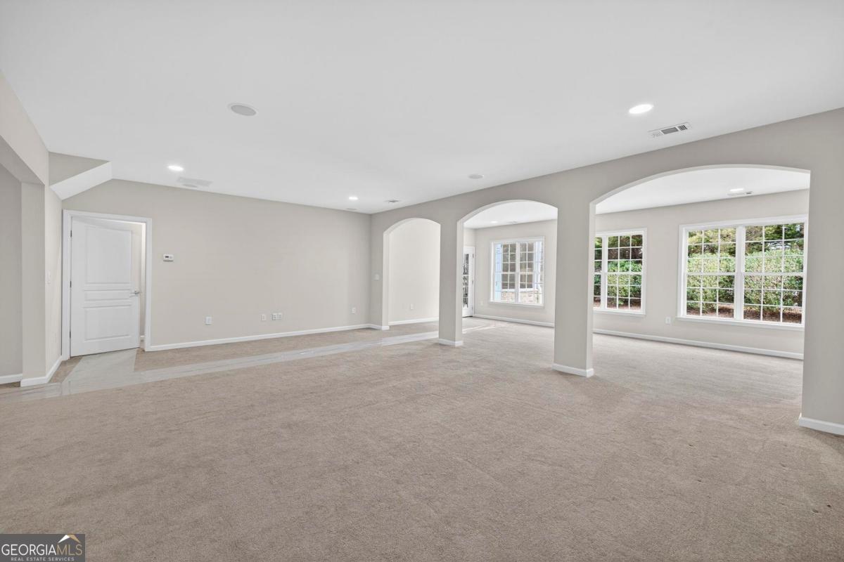 1010 Overlook Cove Greensboro GA 30642