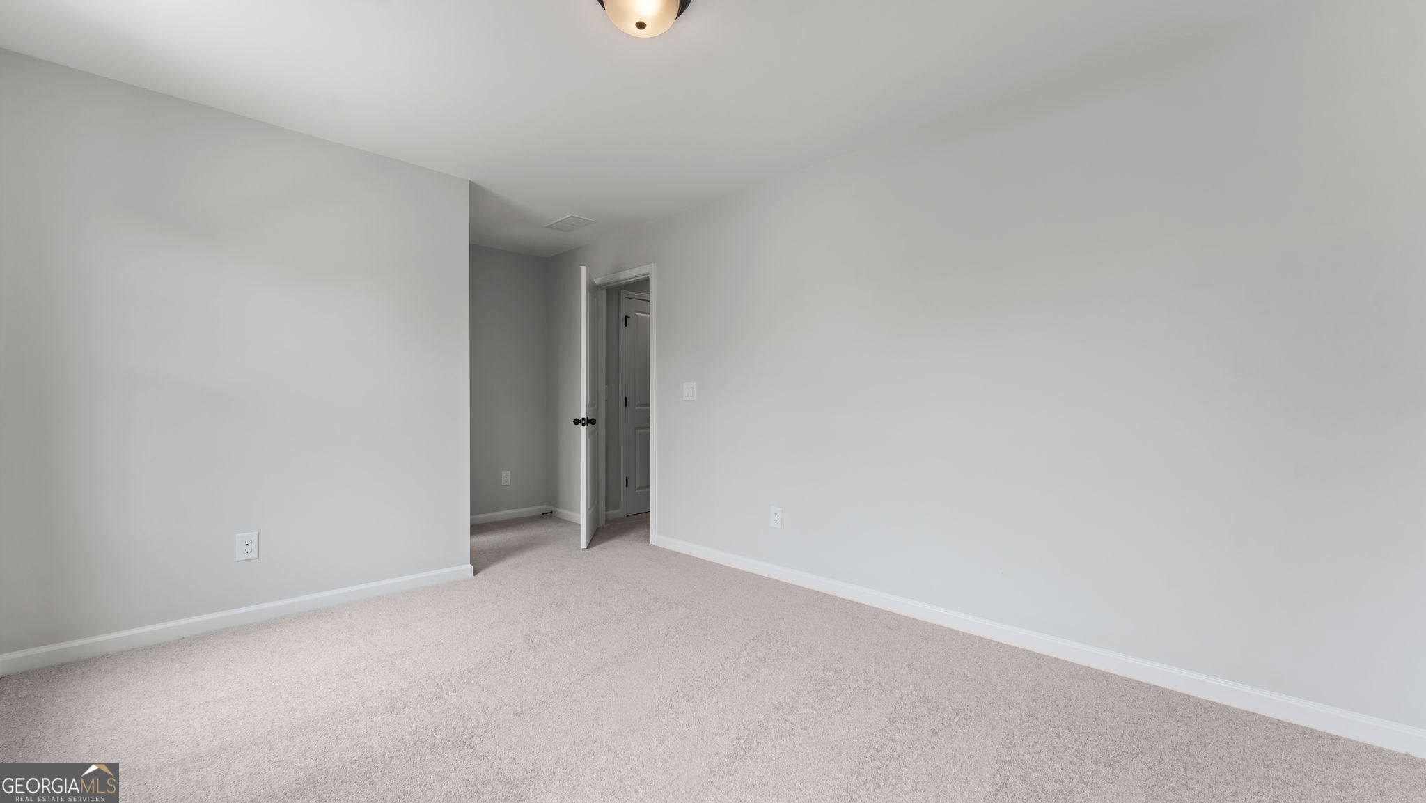 4406 Buttonwood Lane Lilburn GA 30047