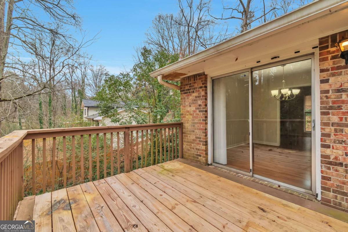 5900 Simone Drive Stone Mountain GA 30087