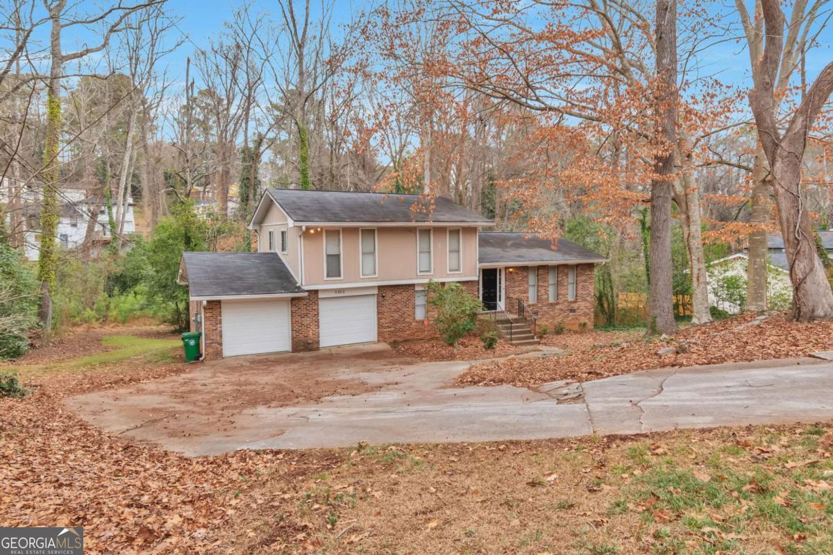 5900 Simone Drive Stone Mountain GA 30087