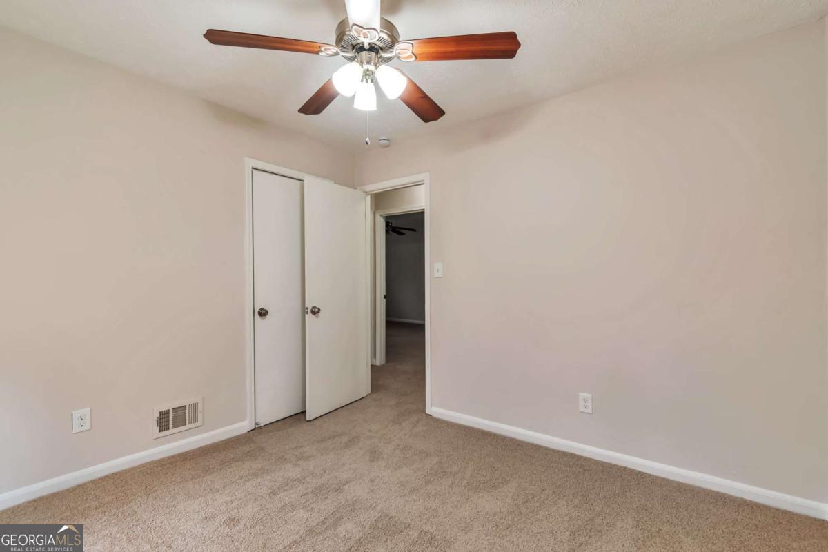 5900 Simone Drive Stone Mountain GA 30087