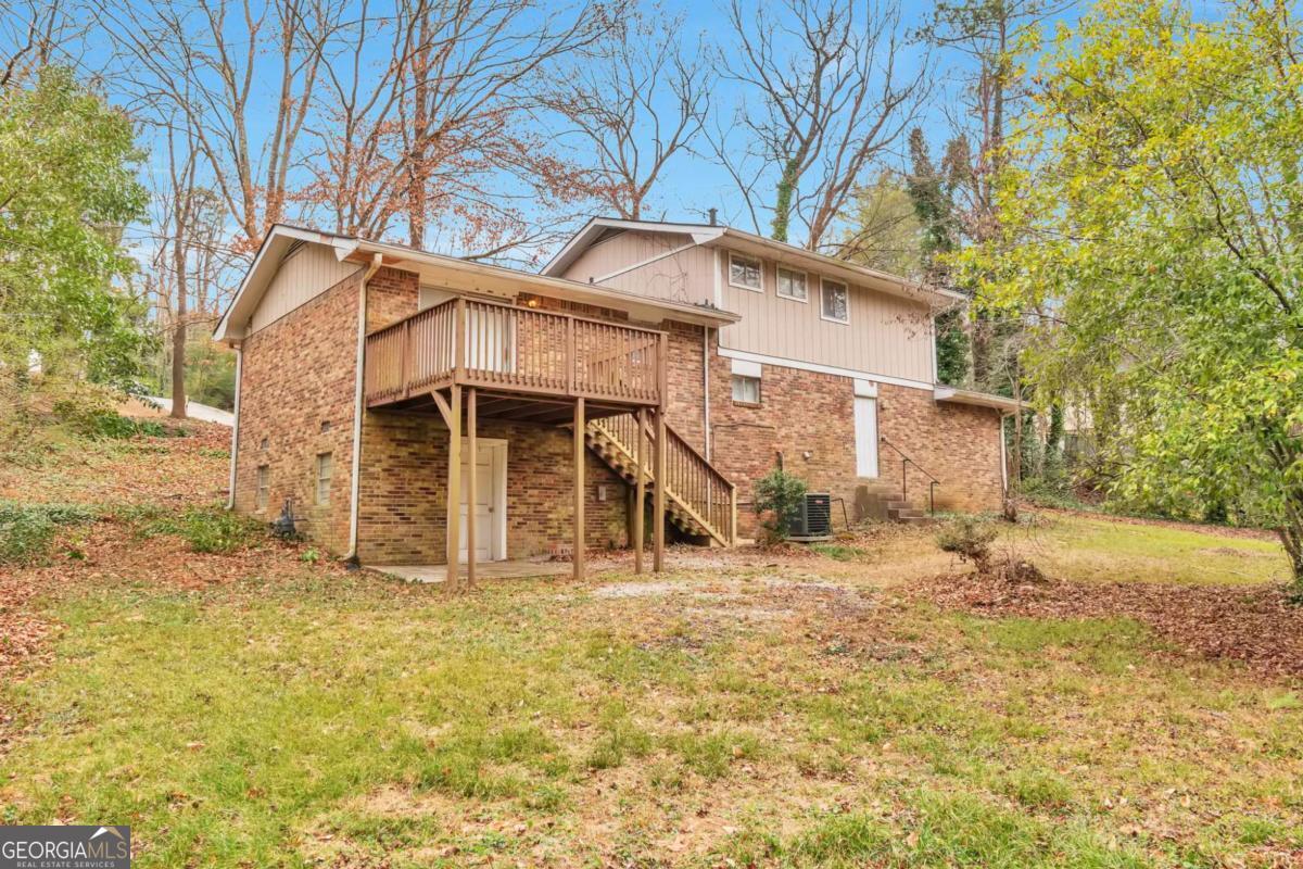 5900 Simone Drive Stone Mountain GA 30087