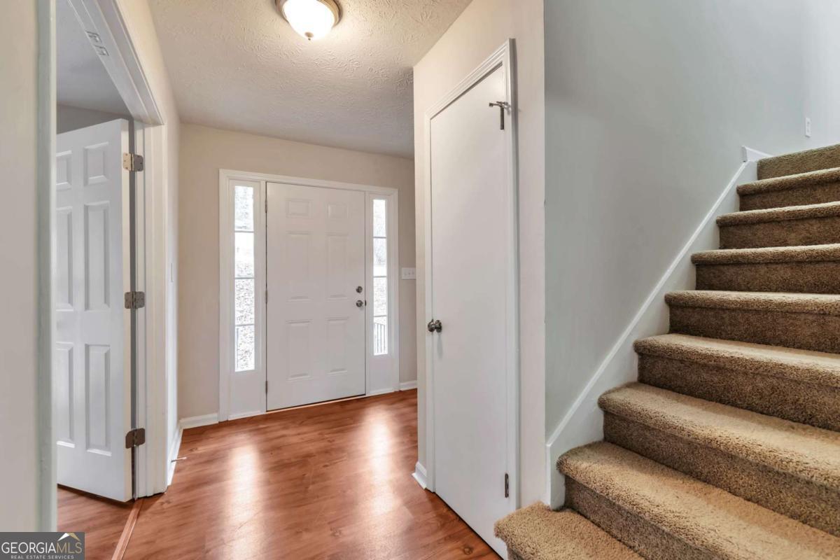 5900 Simone Drive Stone Mountain GA 30087