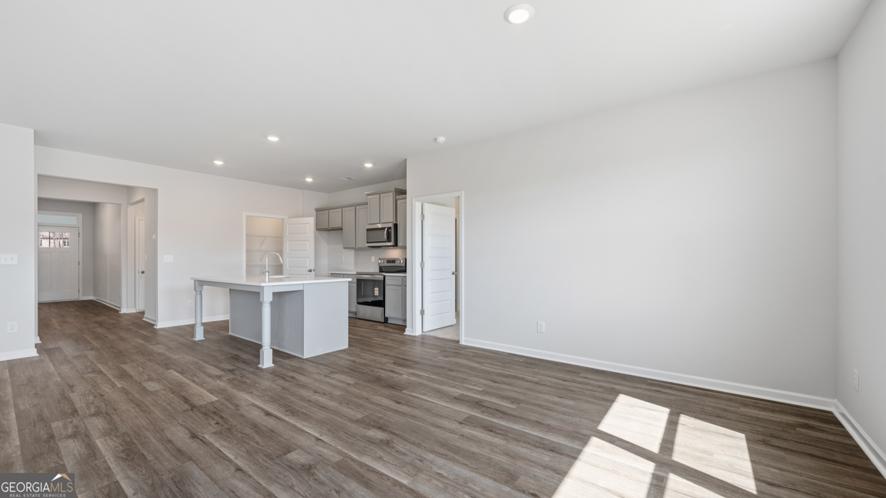 134 Holland Cove Winder GA 30680