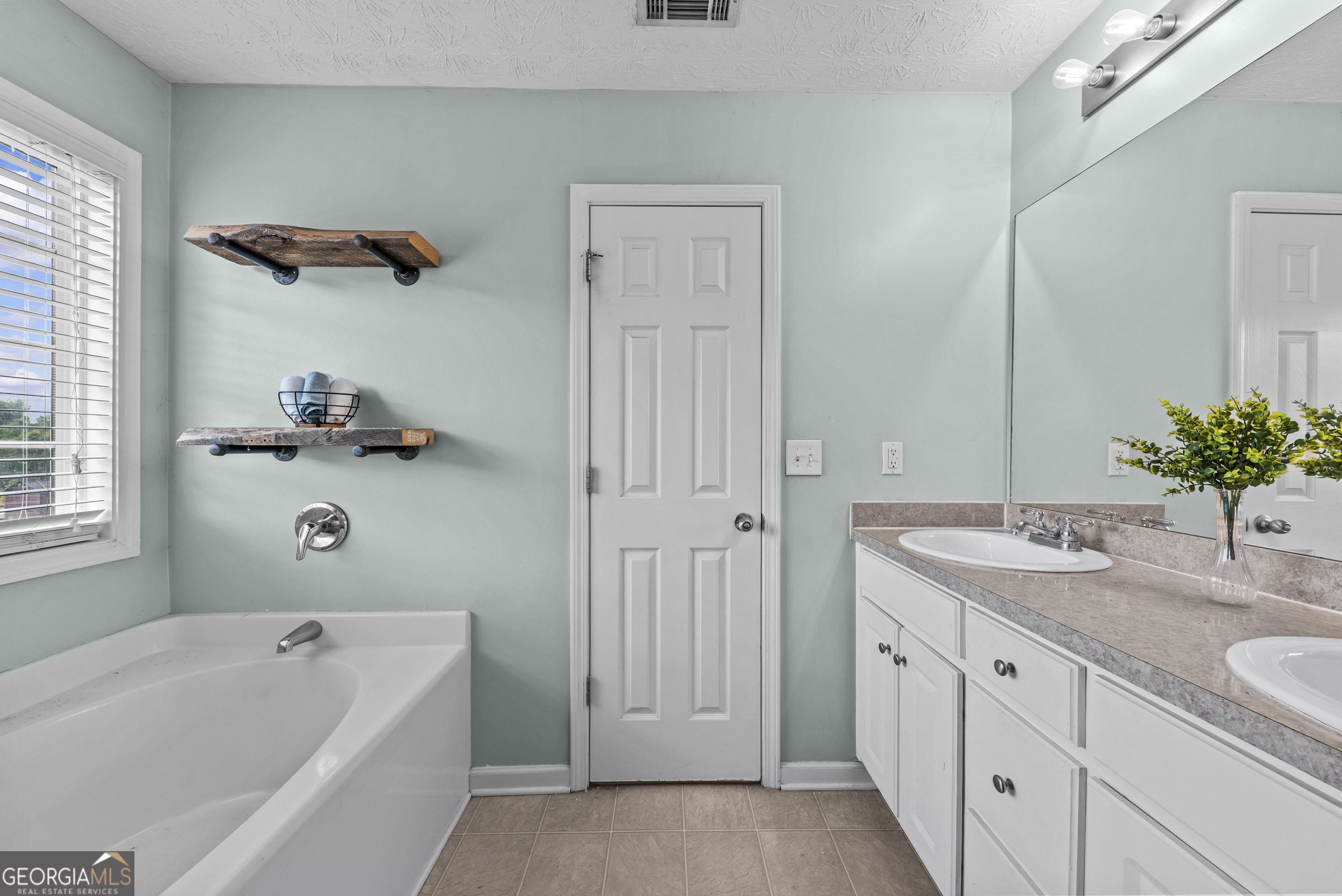 131 Stonebrooke Drive Colbert GA 30628