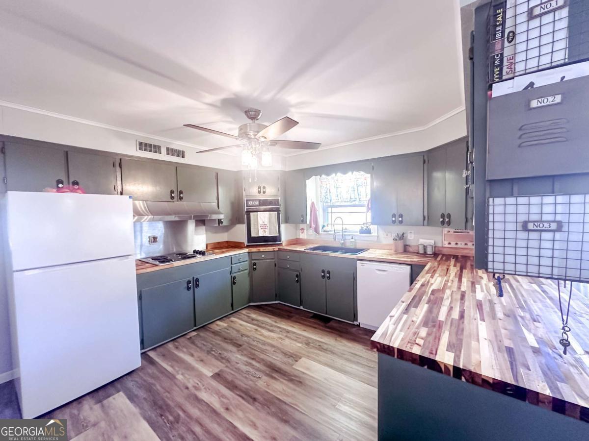 1002 Darby Circle Vidalia GA 30474