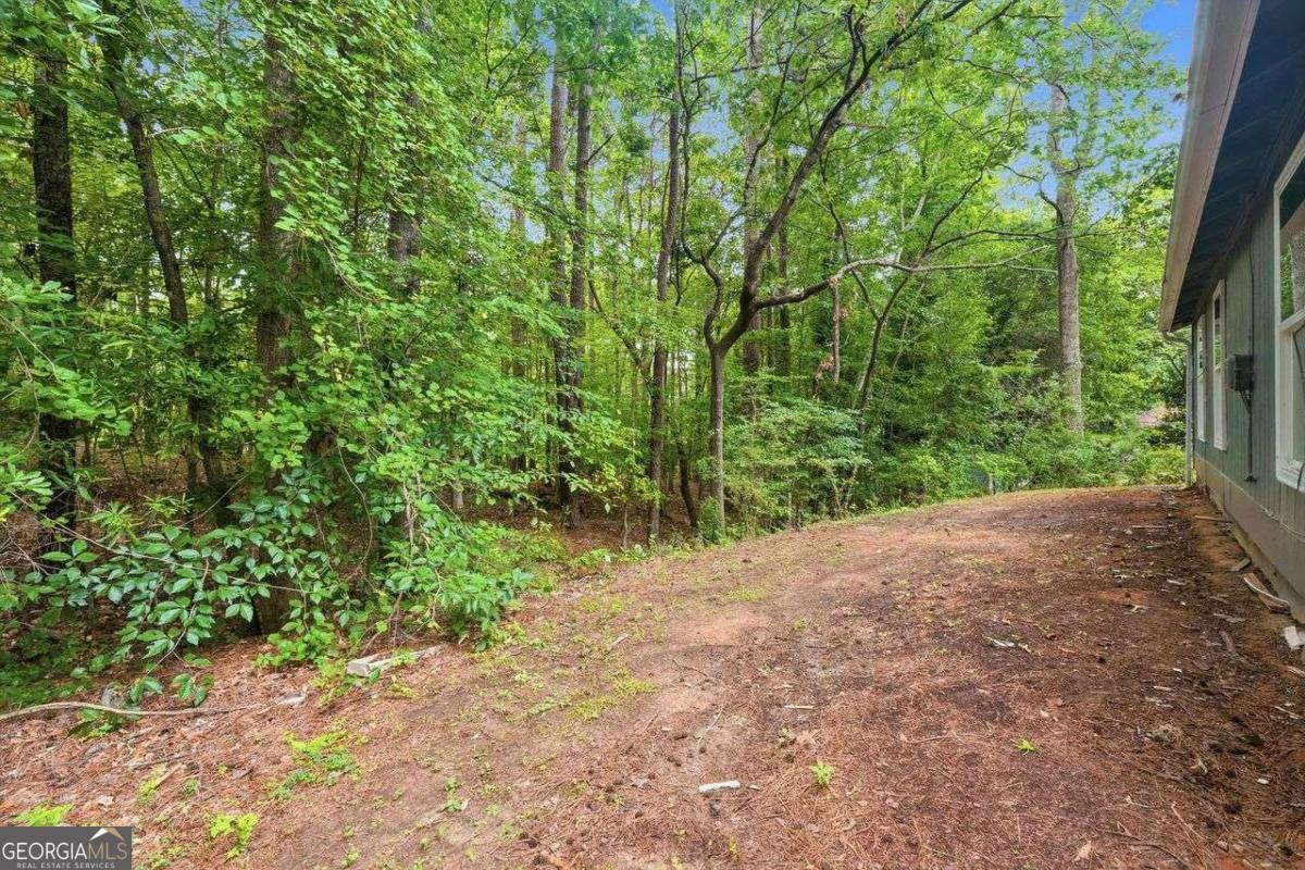 5856 Rock Road Union City GA 30291