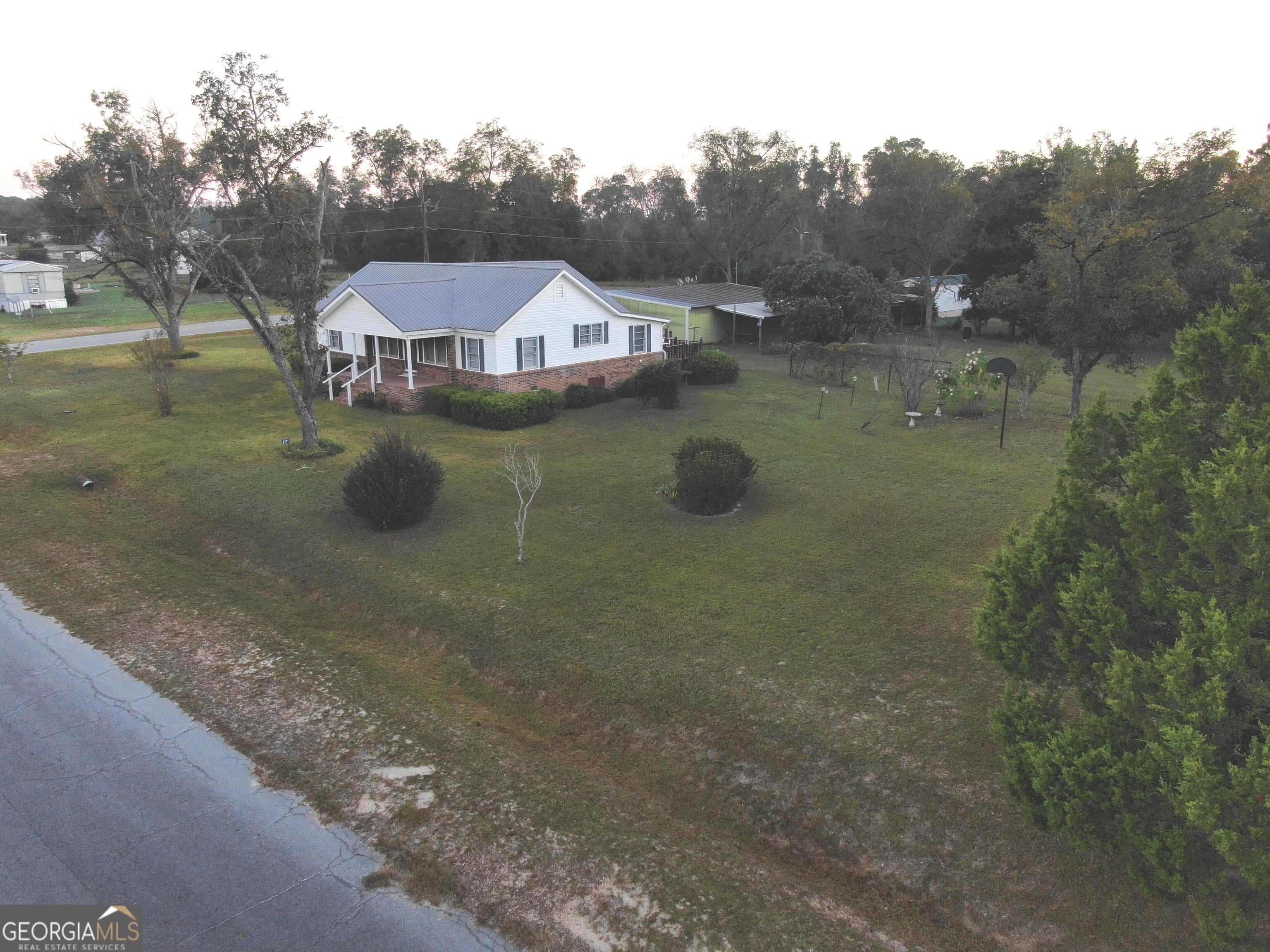 17 Second Street Mcrae-helena GA 31037