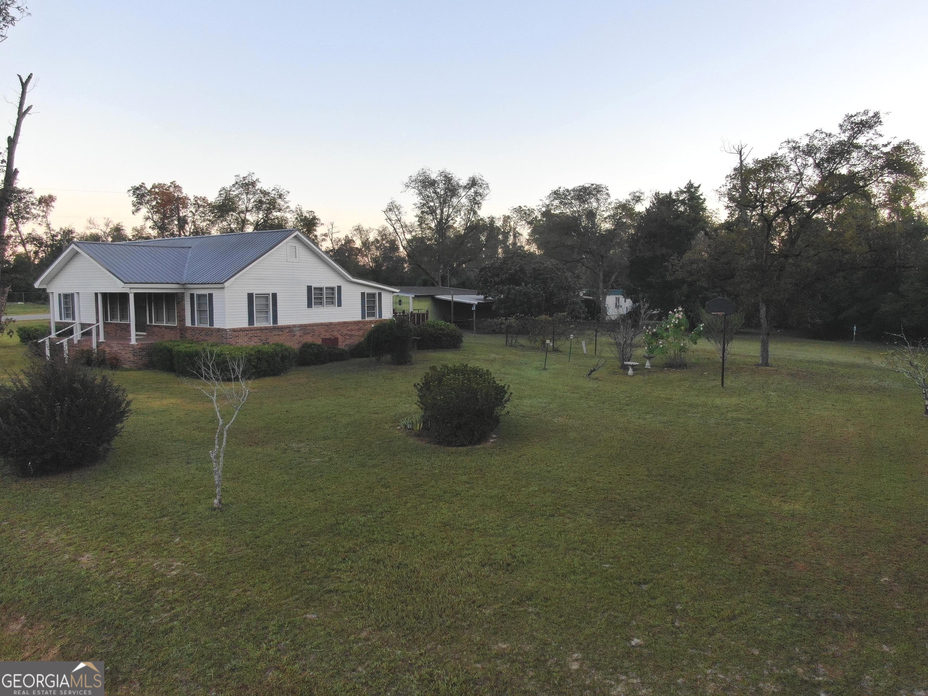 17 Second Street Mcrae-helena GA 31037