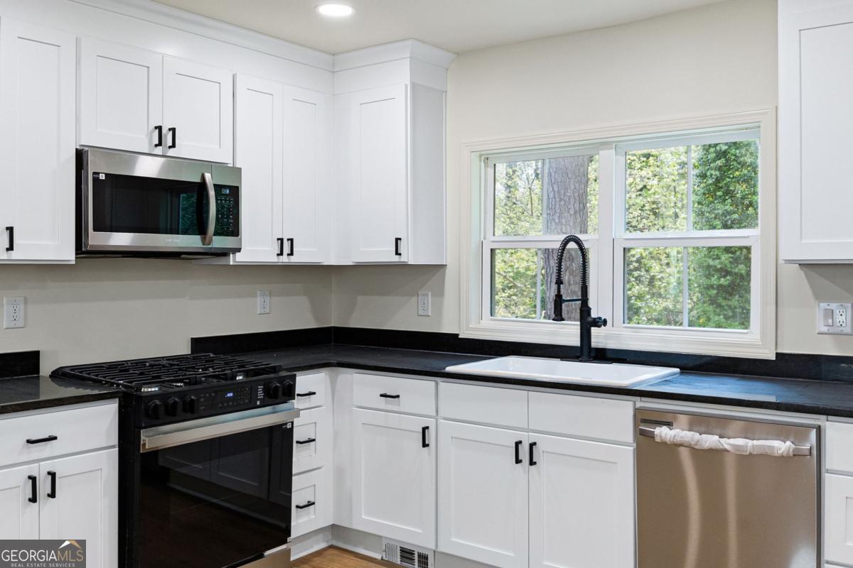 4289 Kimball Road SW Atlanta GA 30331