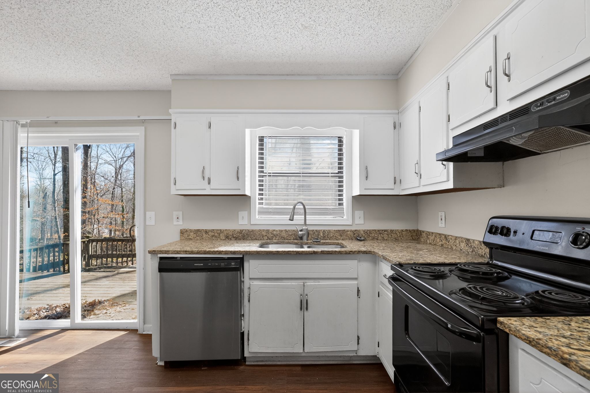 879 Lost Creek Circle Stone Mountain GA 30088
