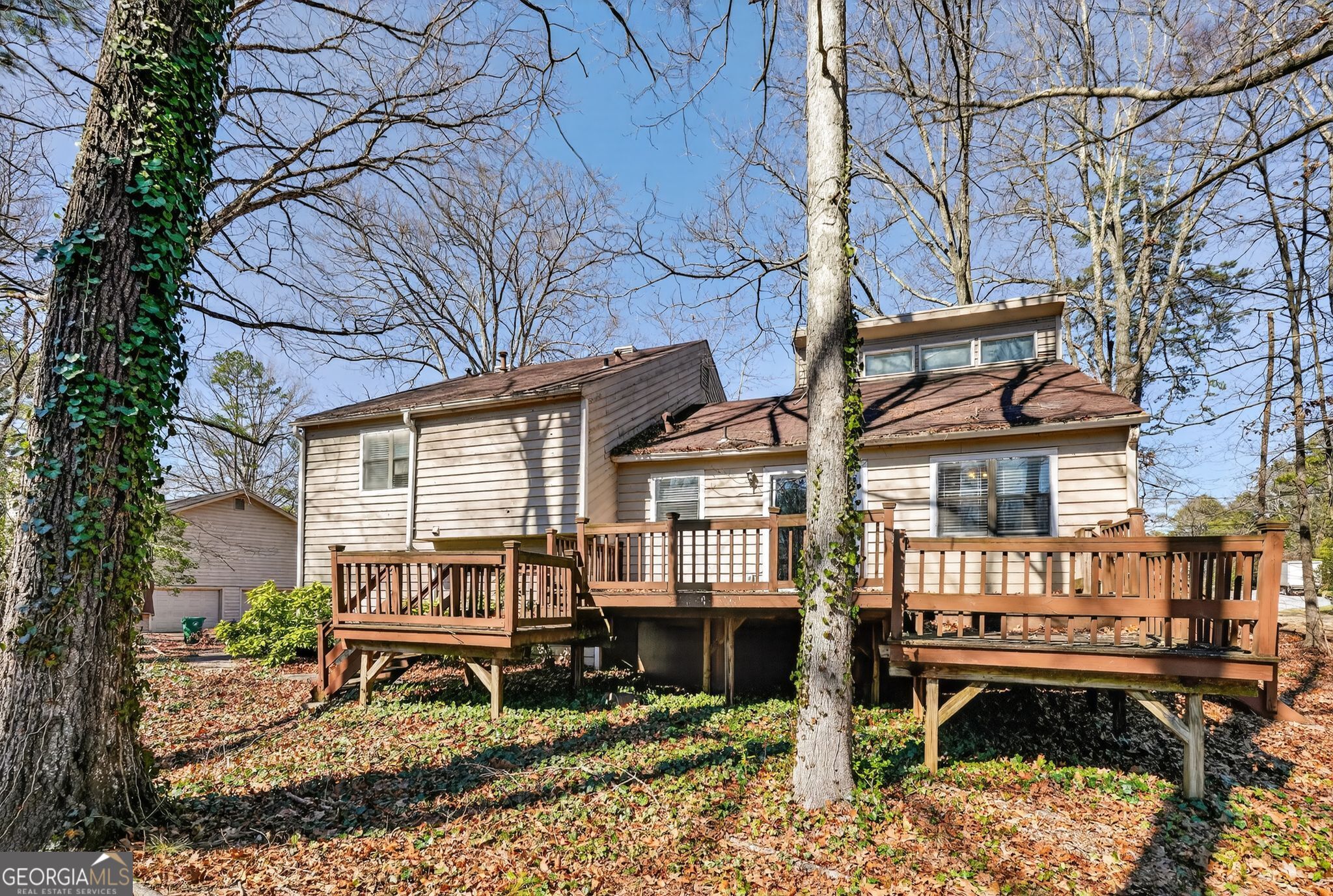 879 Lost Creek Circle Stone Mountain GA 30088