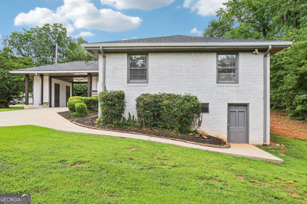 3731 N Druid Hills Road Decatur GA 30033