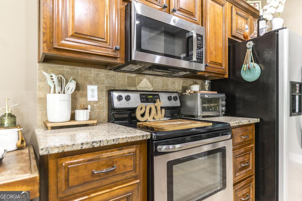 308 Flowing Meadows Drive Kathleen GA 31047