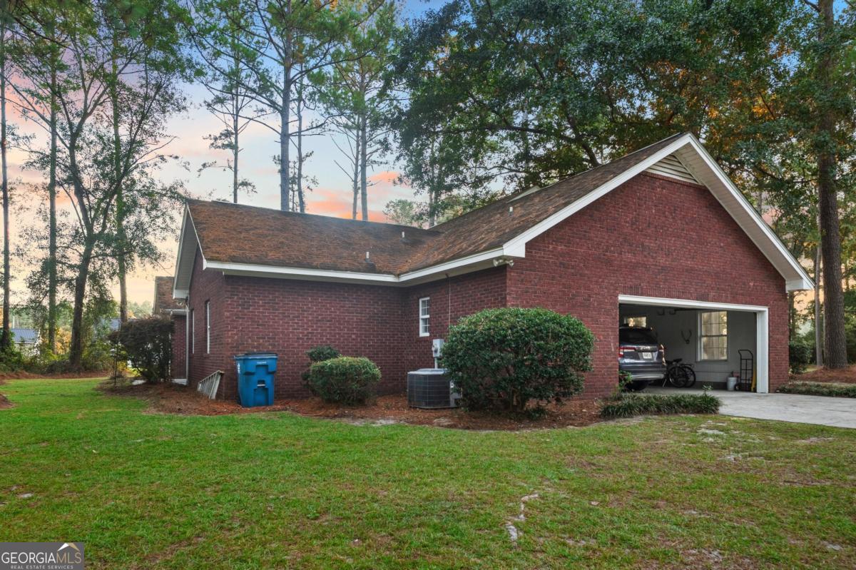 2784 Autumn Ridge Lane Waycross GA 31501