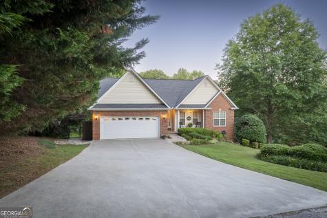 135 Majestic Way Clarkesville GA 30523