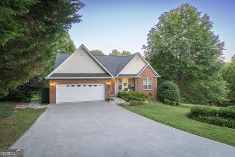 135 Majestic Way Clarkesville GA 30523