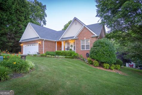 135 Majestic Way Clarkesville GA 30523