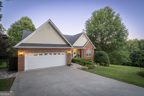 135 Majestic Way Clarkesville GA 30523