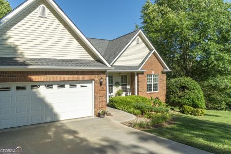 135 Majestic Way Clarkesville GA 30523