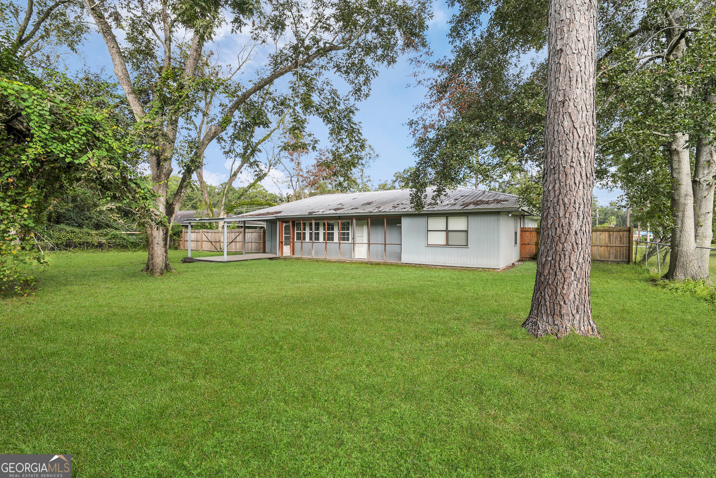 757 Old Screven Road Jesup GA 31545