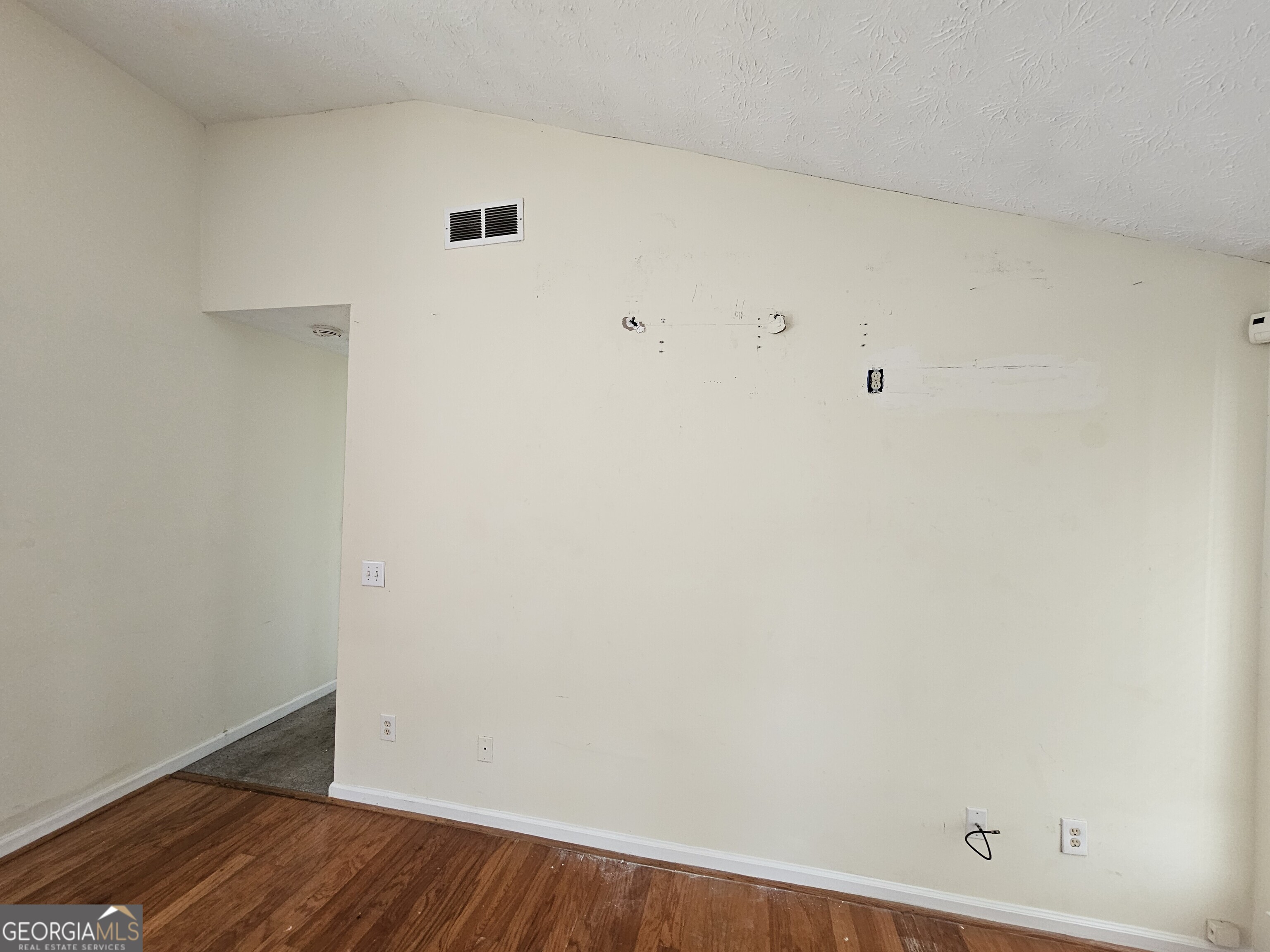 8257 Mountain Pass Riverdale GA 30274