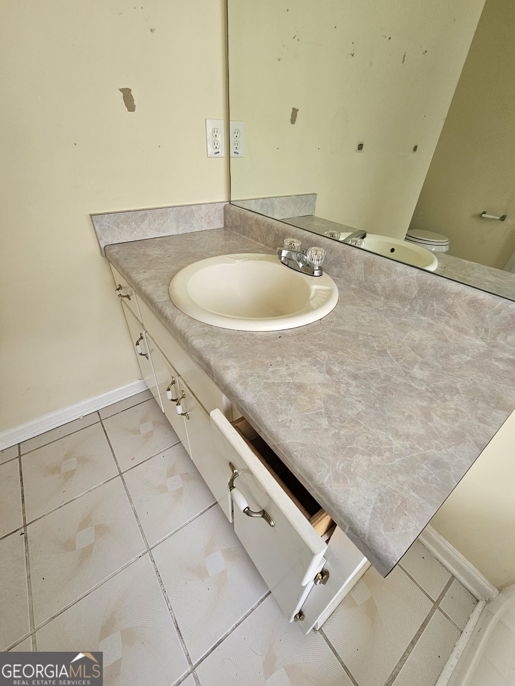 8257 Mountain Pass Riverdale GA 30274