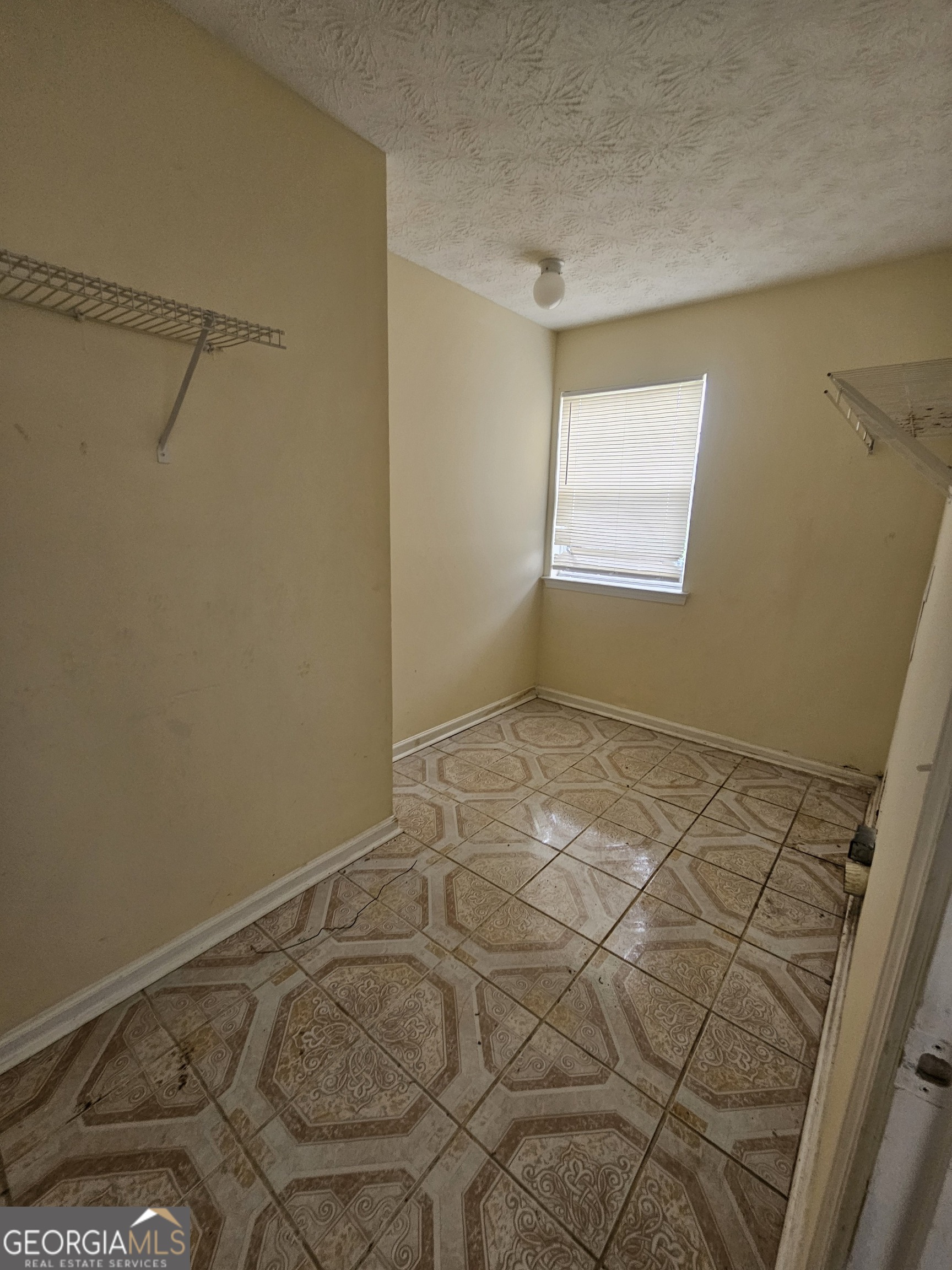 8257 Mountain Pass Riverdale GA 30274