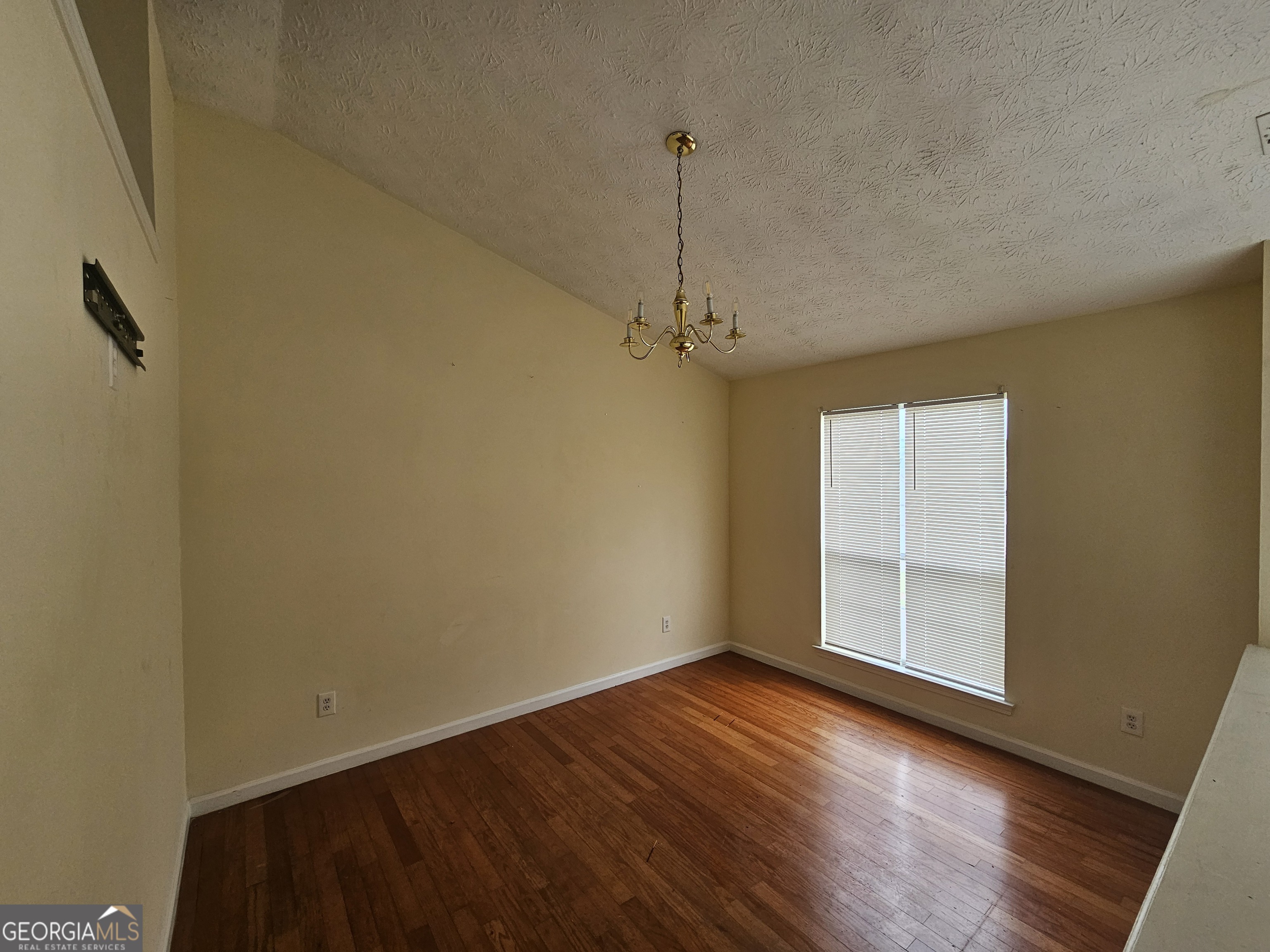 8257 Mountain Pass Riverdale GA 30274