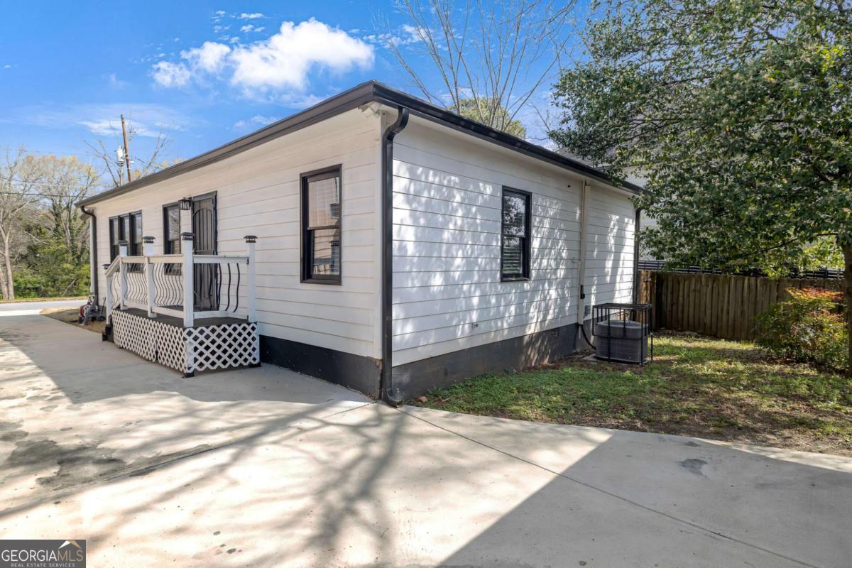 10 Moury Avenue SE Atlanta GA 30315
