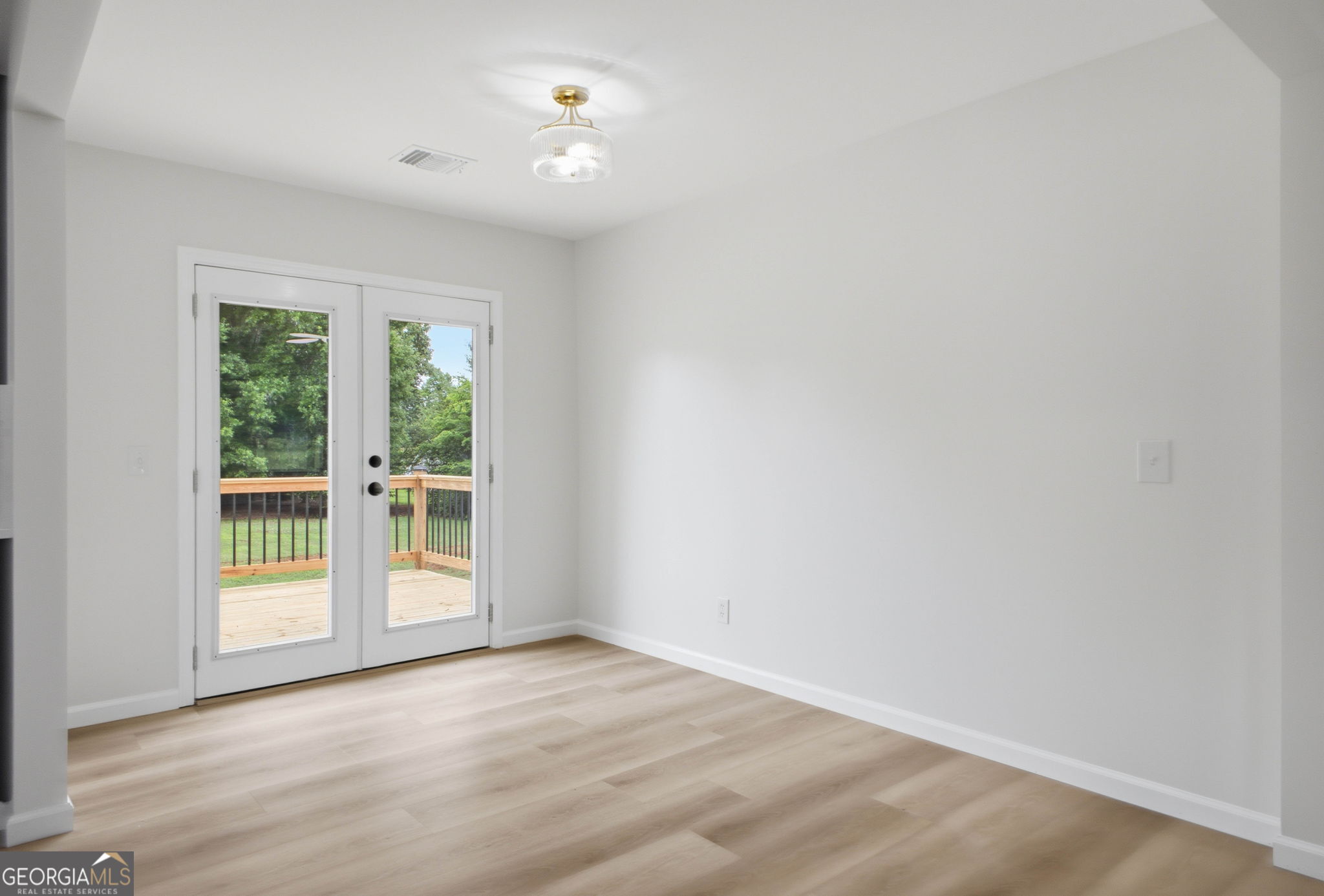 514 Charmin Circle SE Calhoun GA 30701