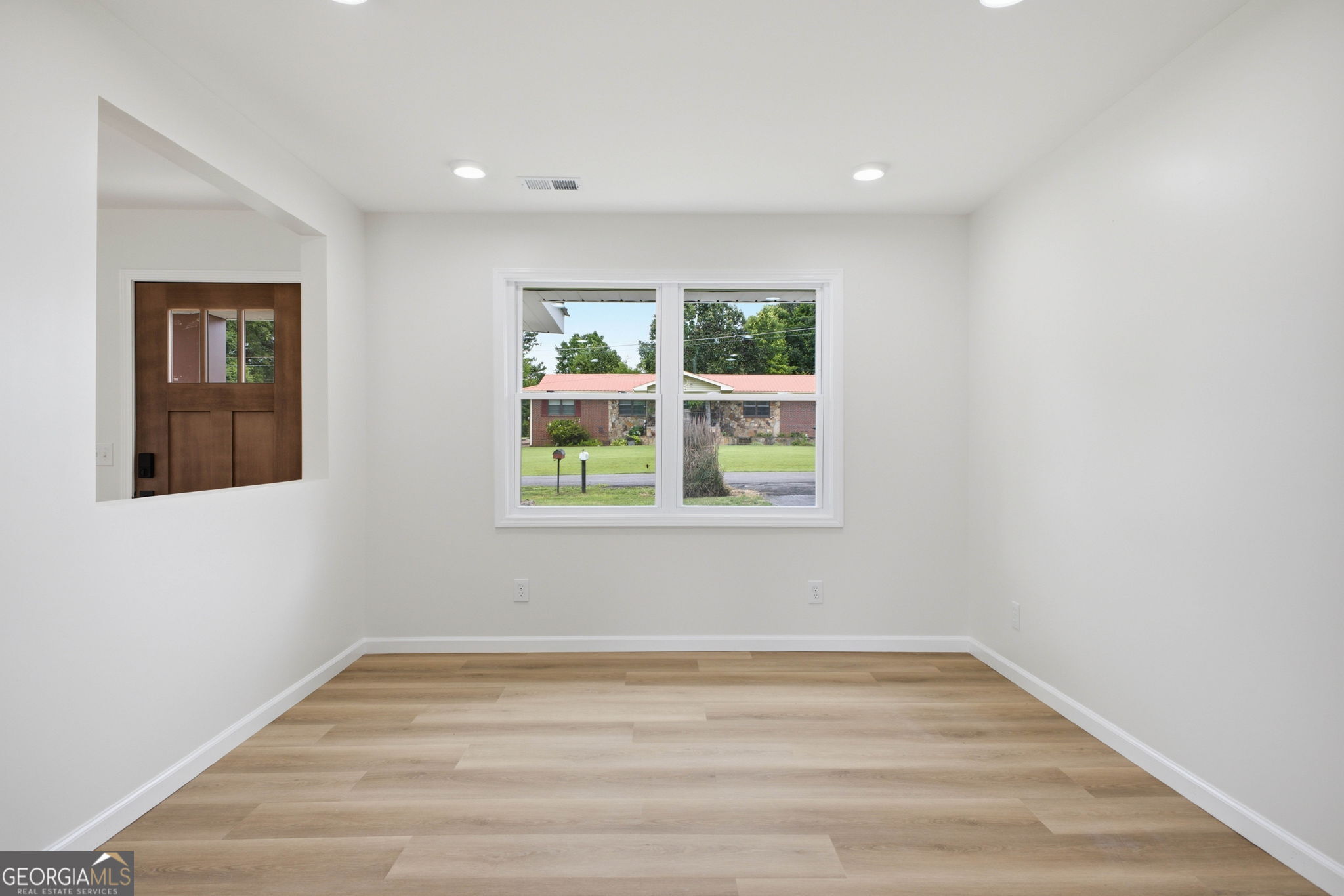 514 Charmin Circle SE Calhoun GA 30701