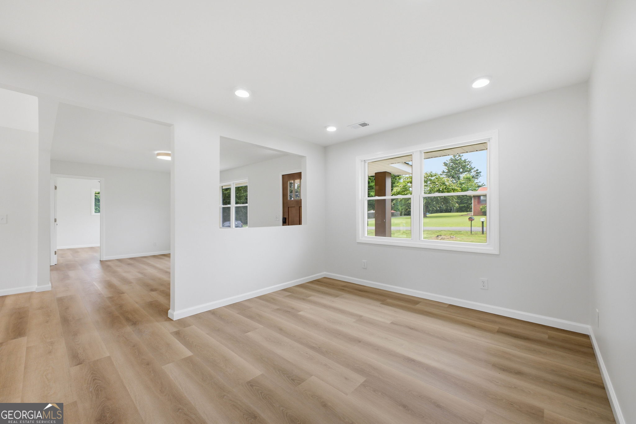 514 Charmin Circle SE Calhoun GA 30701