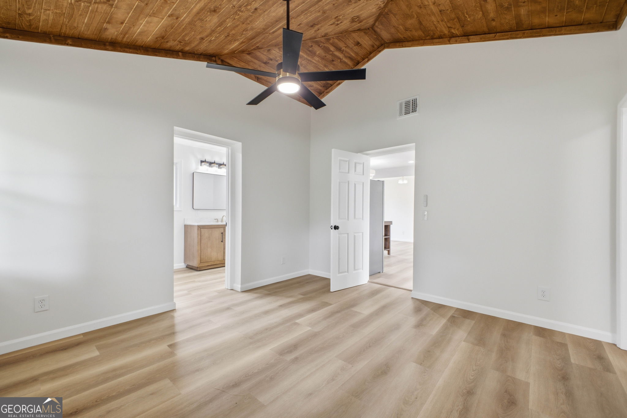 514 Charmin Circle SE Calhoun GA 30701