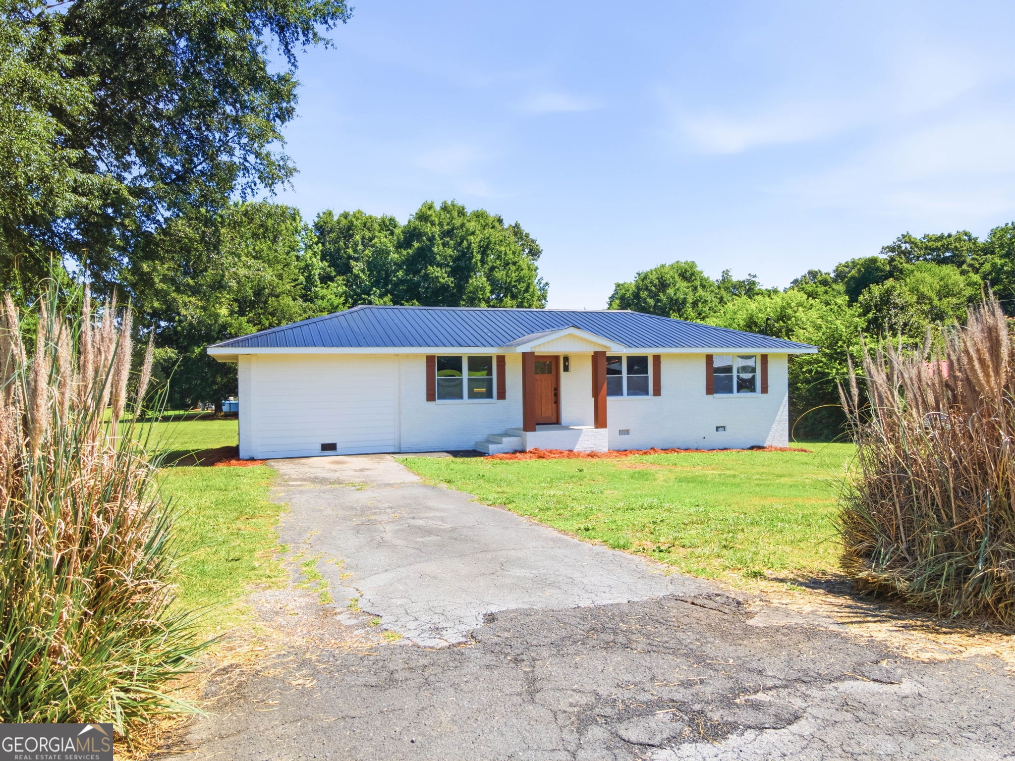 514 Charmin Circle SE Calhoun GA 30701