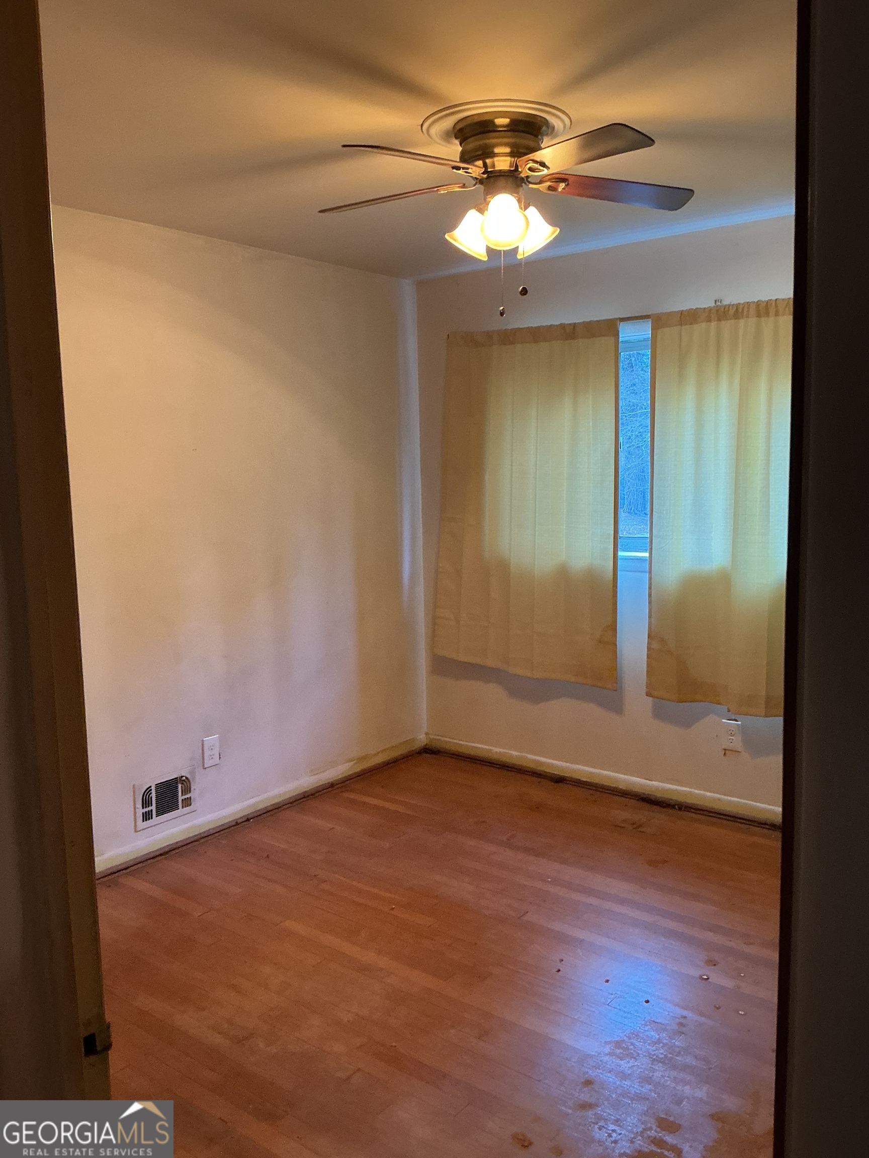 2366 Country Club Drive SW Atlanta GA 30311