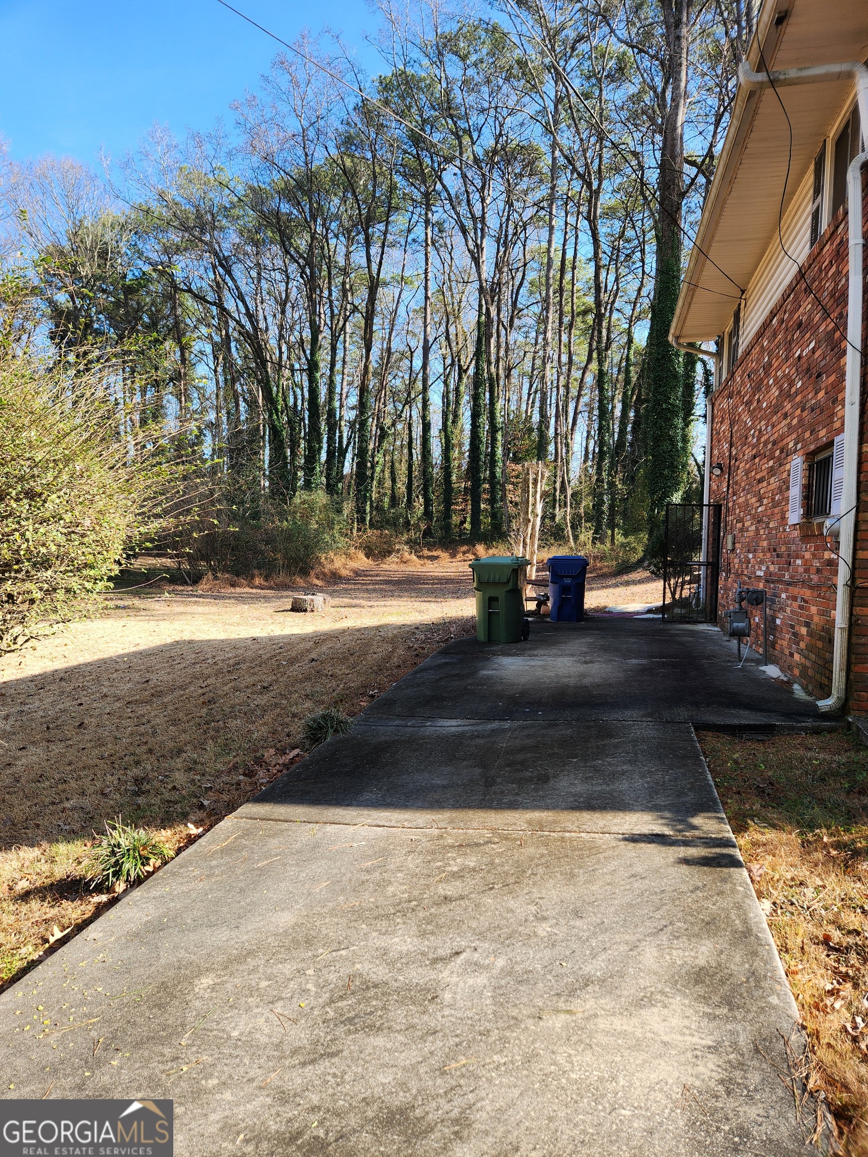 2366 Country Club Drive SW Atlanta GA 30311