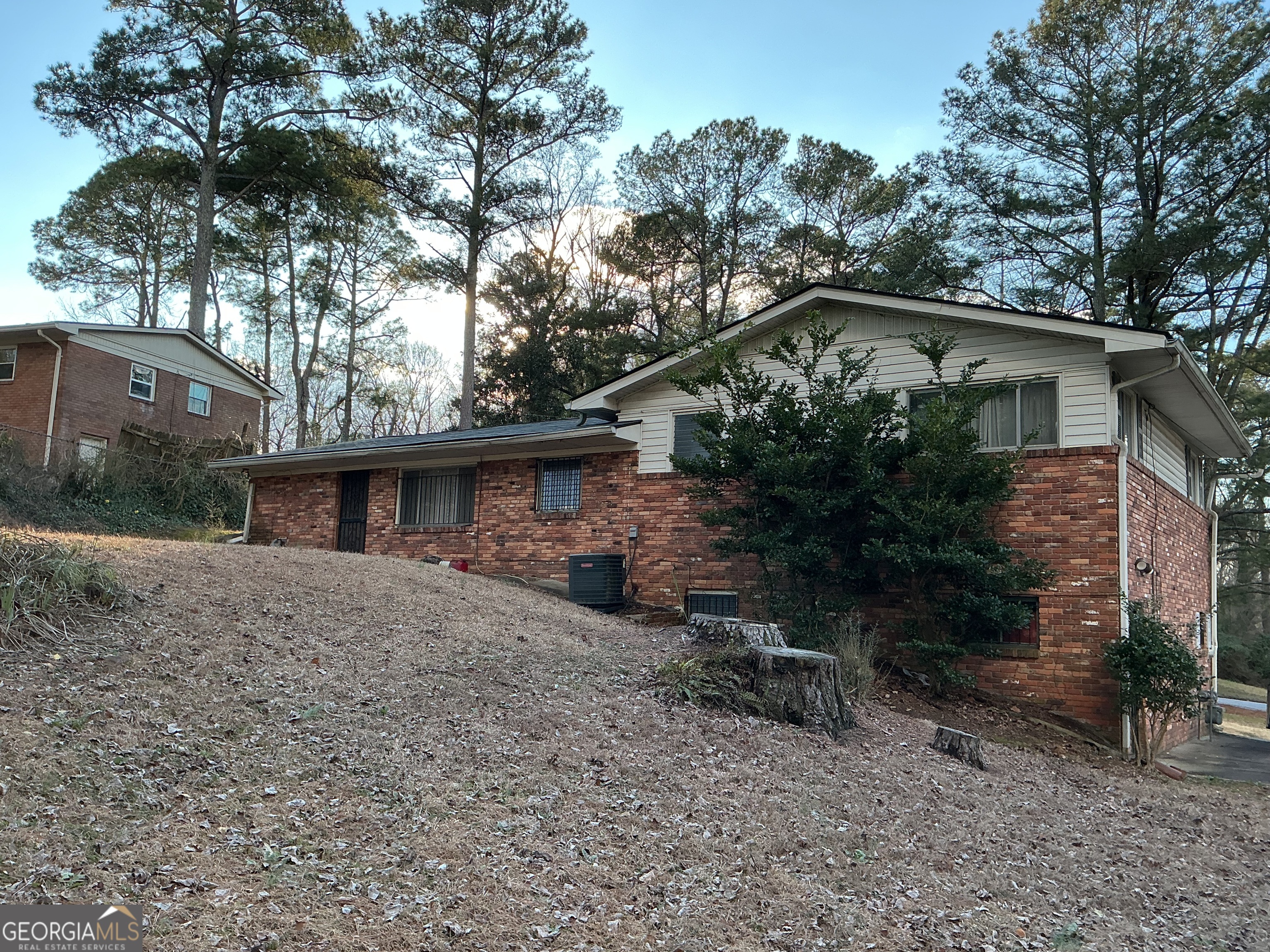 2366 Country Club Drive SW Atlanta GA 30311