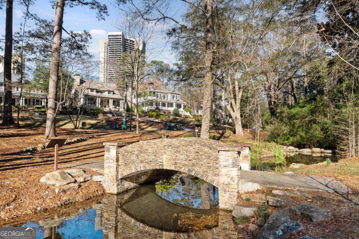 2521 Brookwood Drive NE Atlanta GA 30305