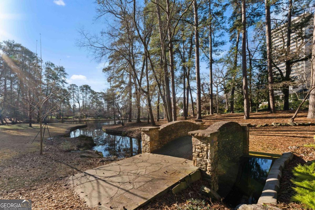 2521 Brookwood Drive NE Atlanta GA 30305