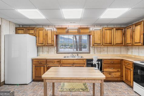 354 Harrison Circle Hiawassee GA 30546