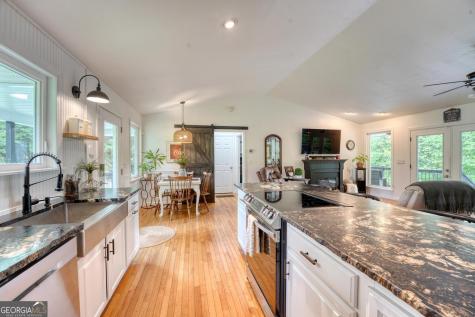33 Tusquittee Valley Lane Hayesville NC 28904