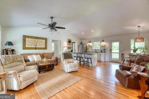 33 Tusquittee Valley Lane Hayesville NC 28904