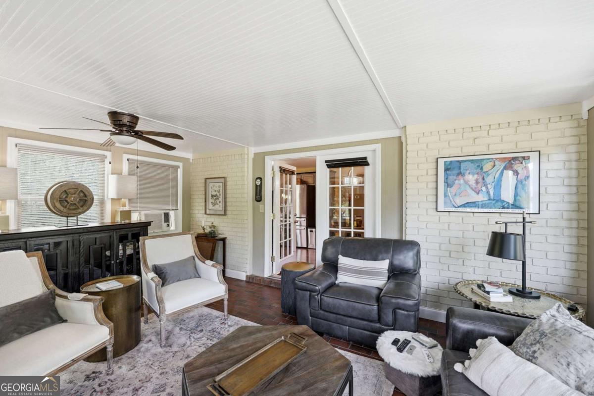 238 Currahee Circle Toccoa GA 30577