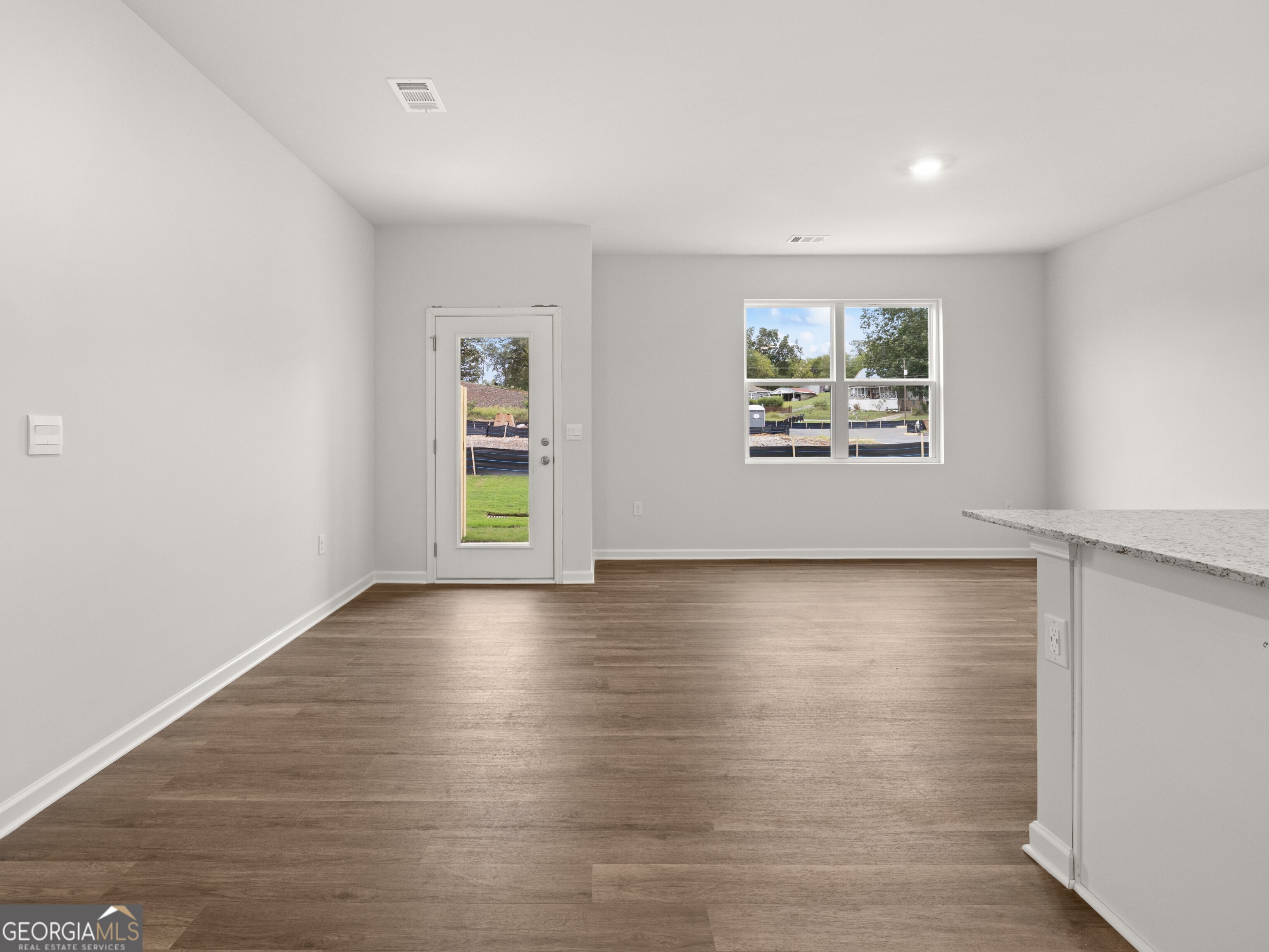 5978 Skylar Drive Atlanta GA 30336