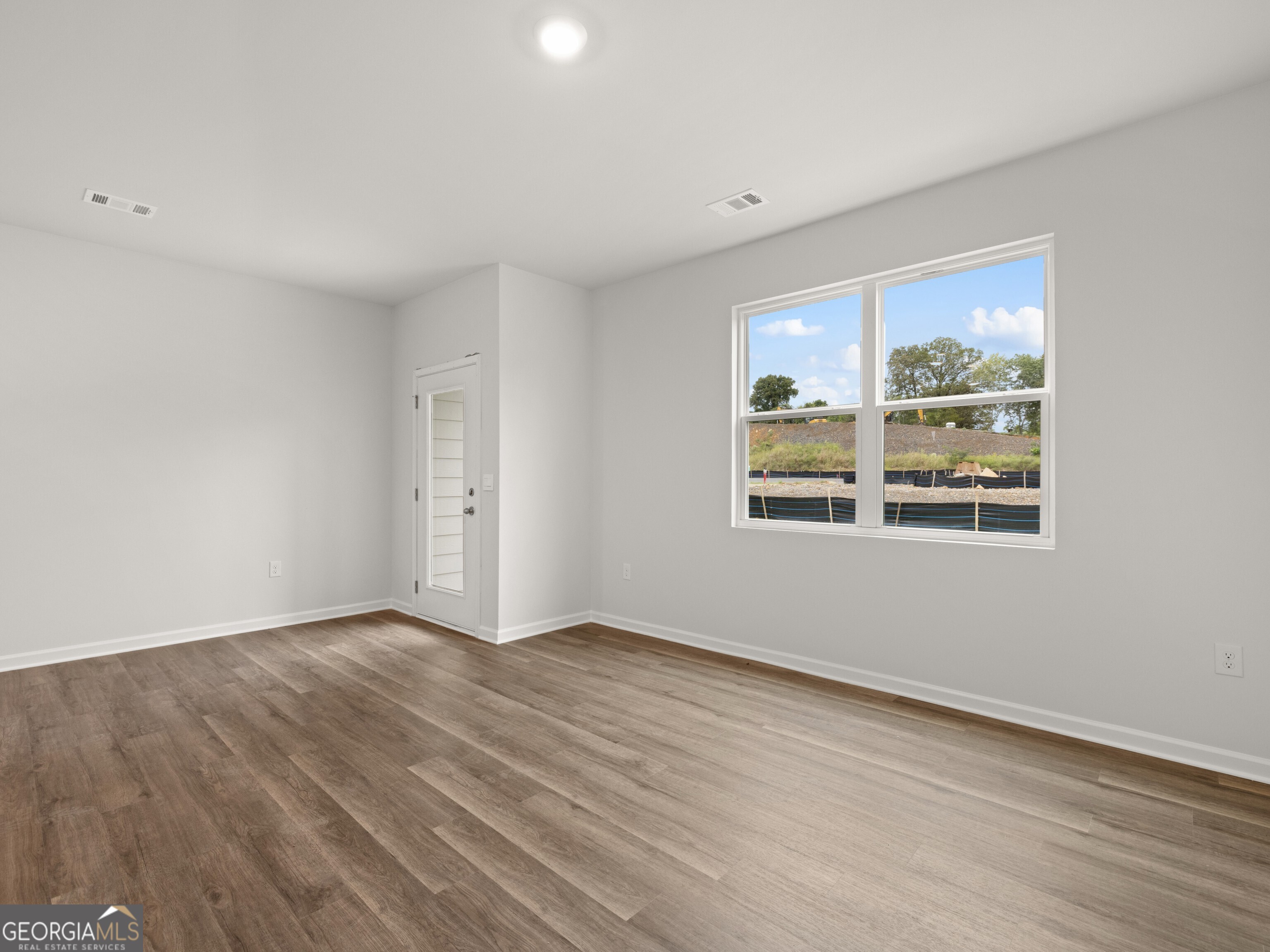 5978 Skylar Drive Atlanta GA 30336