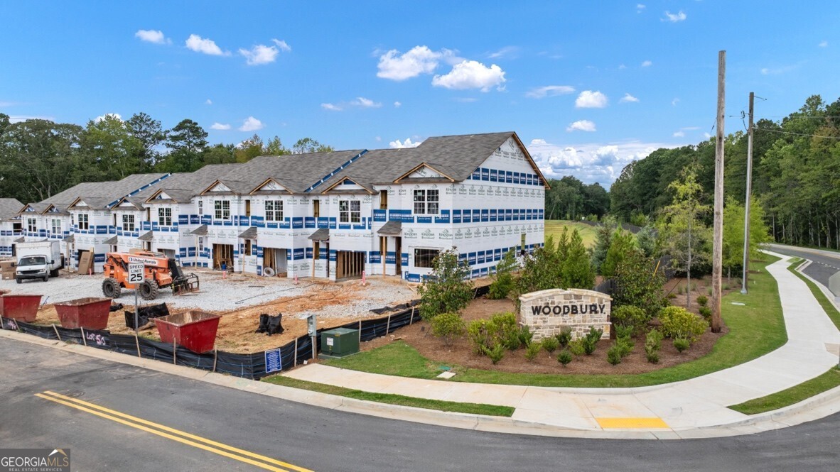 5978 Skylar Drive Atlanta GA 30336