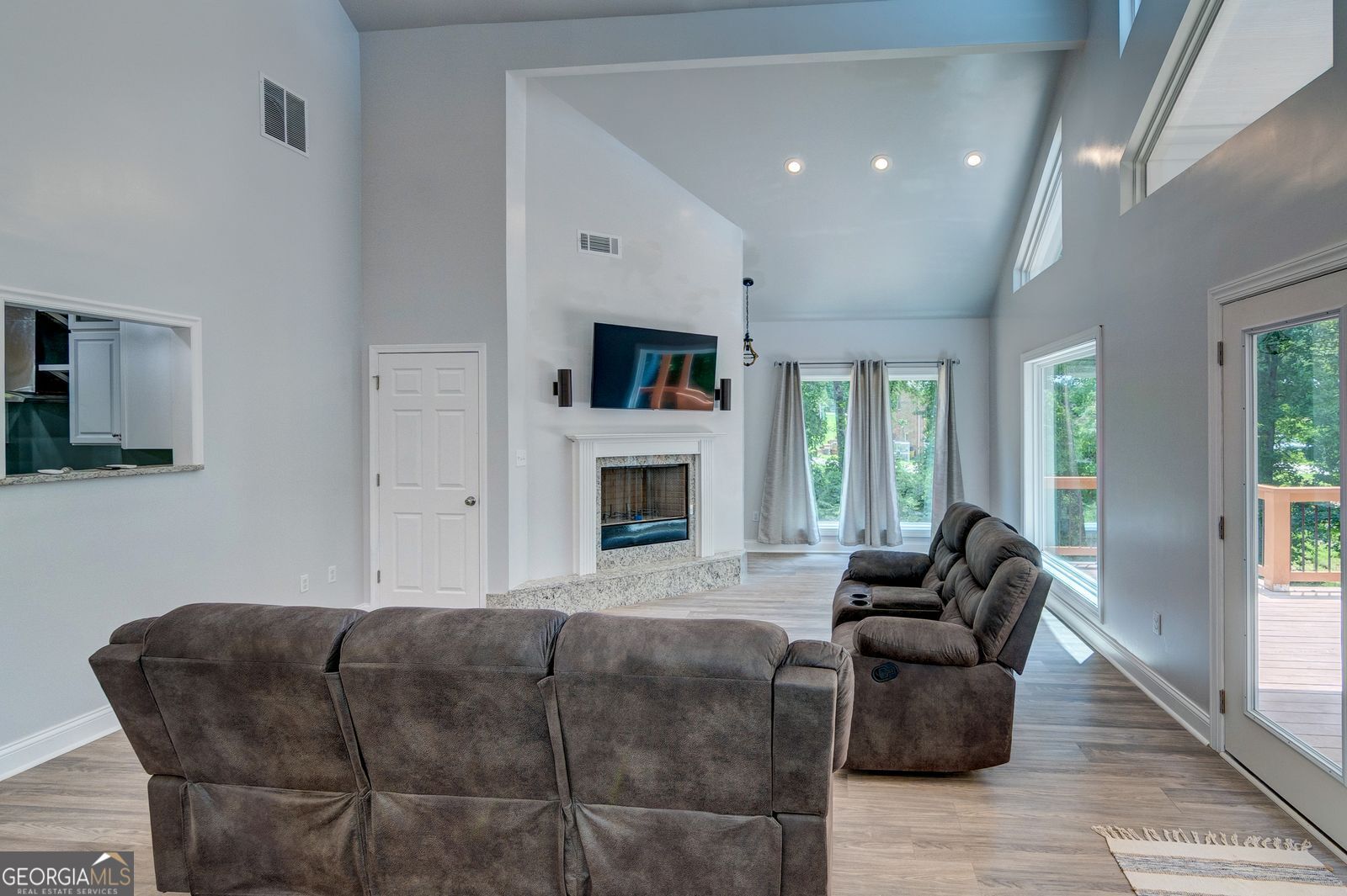 1010 Lakeland Drive Toccoa GA 30577